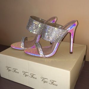 New Vigo Fiore heels